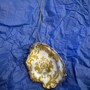 Gold-Patterned Oyster Shell Ornament